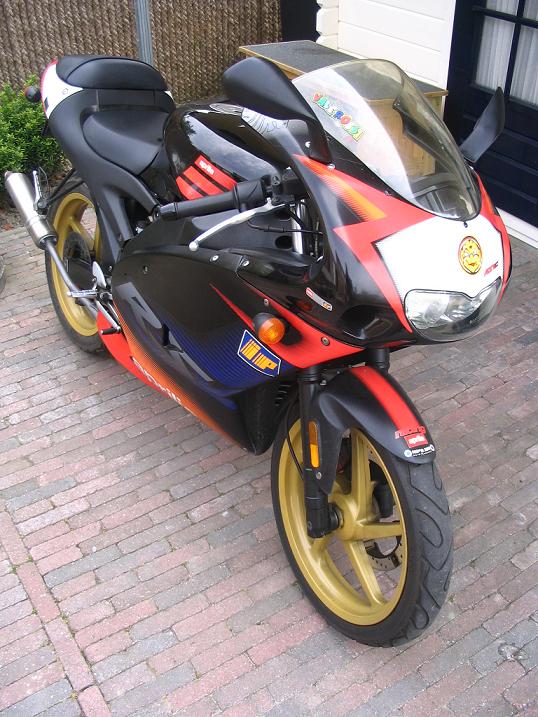 Aprilia RS 50 015.jpg