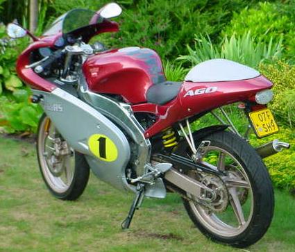 aprilia rood-zilver3.JPG