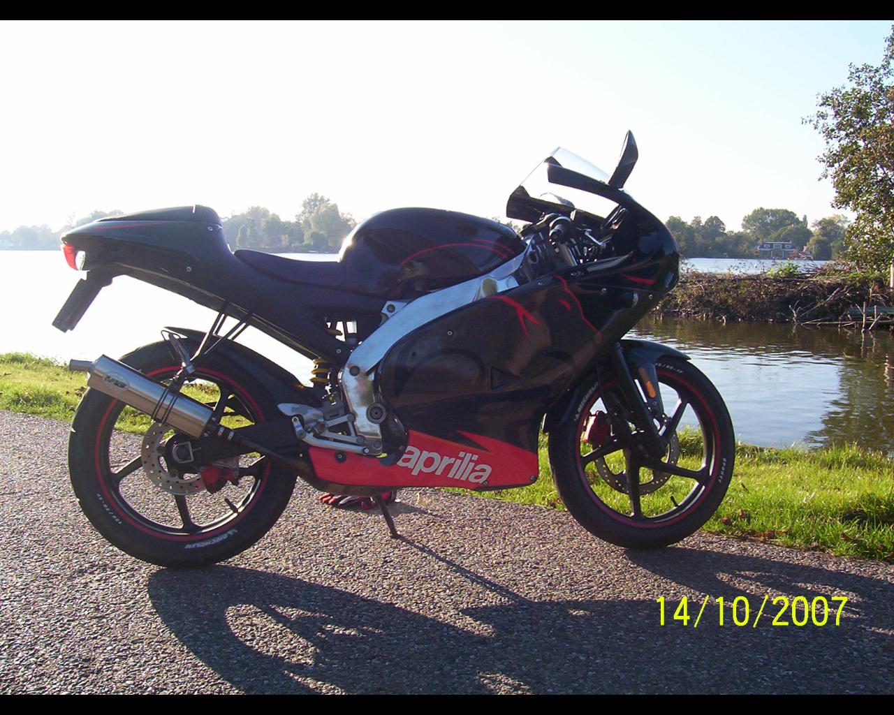 Aprilia RS Nero @ Kevin.JPG