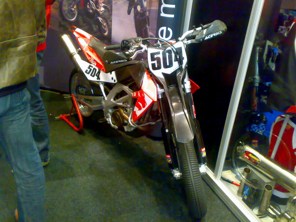 Ap supermotard.jpg