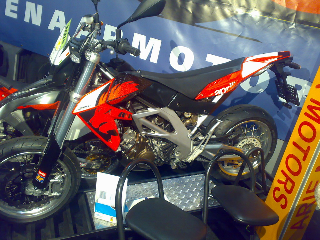 Aprilia Supermoto.jpg