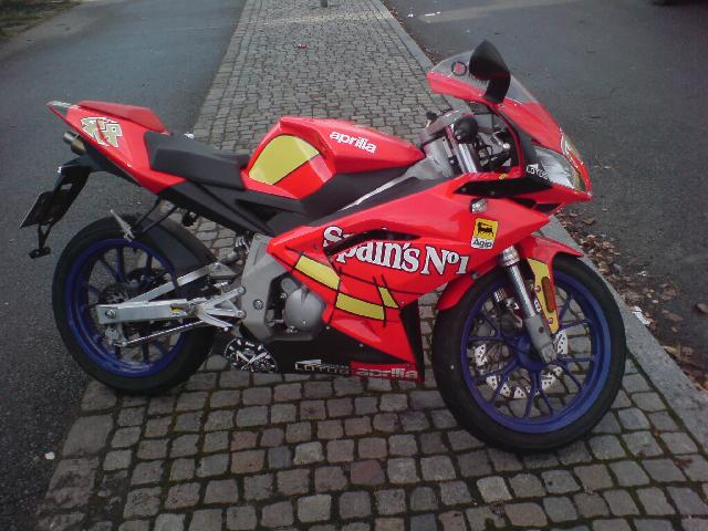 aprilia-rs50-07.jpg