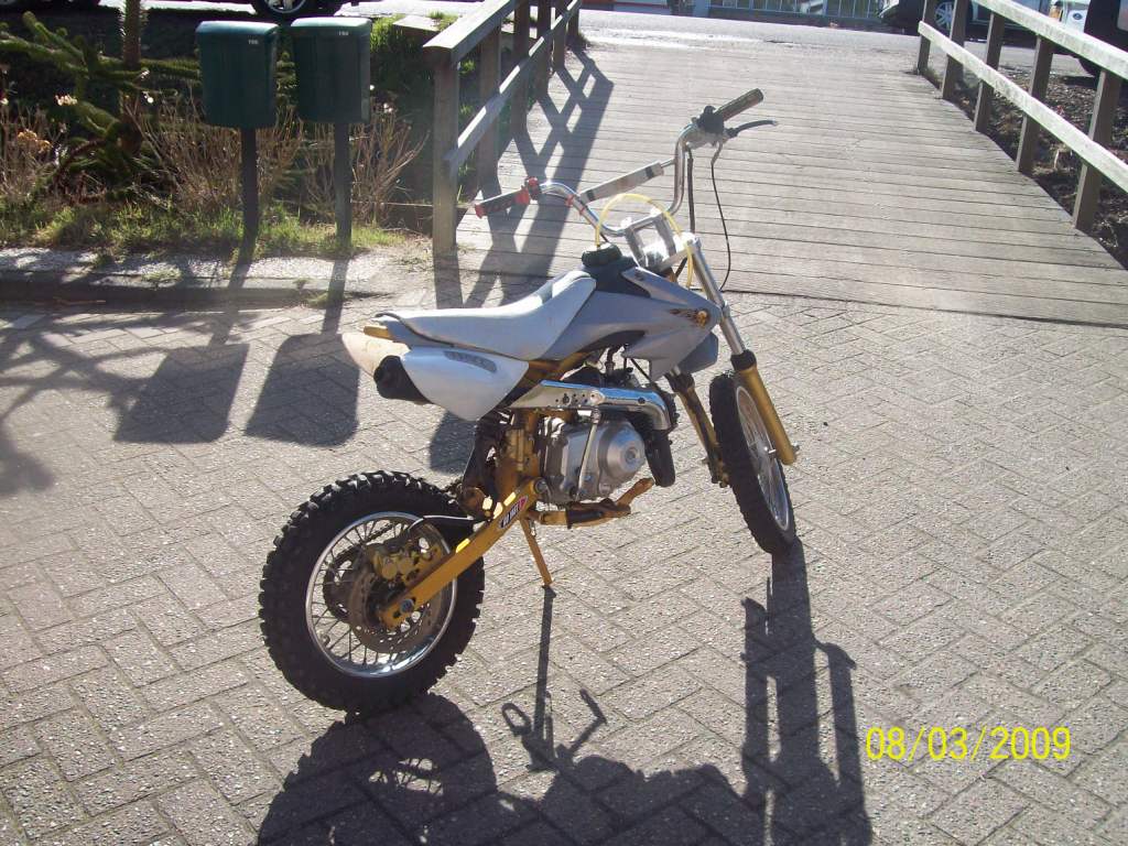 pitbike.jpg