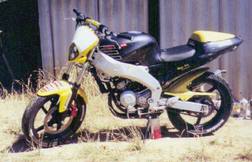 aprilia-rs50-00-bikepics-058990.jpg