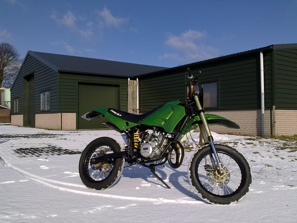 12022010105.jpg