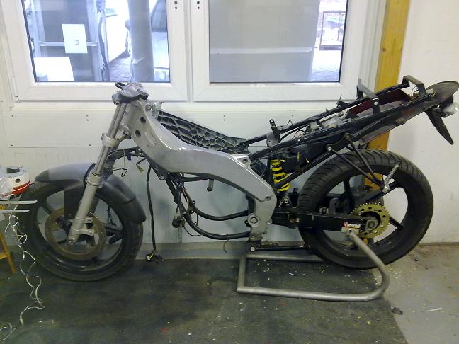 rs50 frame.jpg